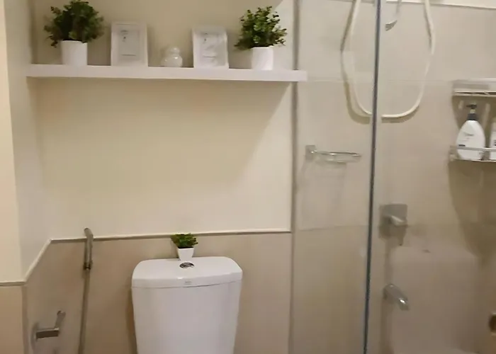 Dg Hive Aparthotel